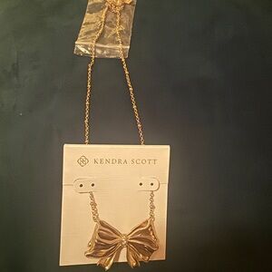 Kendra Scott Gold Bow Pendant Necklace